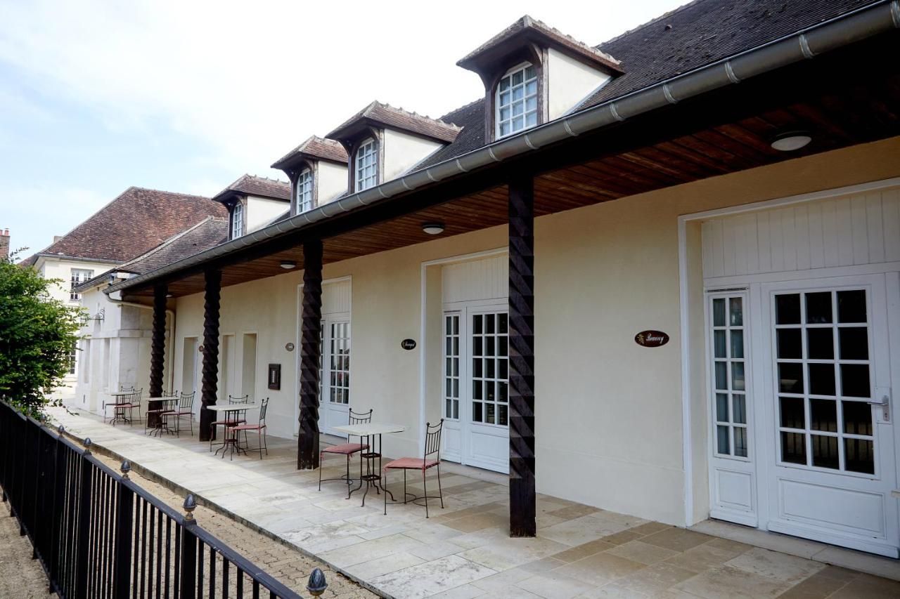 Residence Hoteliere Du Domaine Chablis Exterior foto